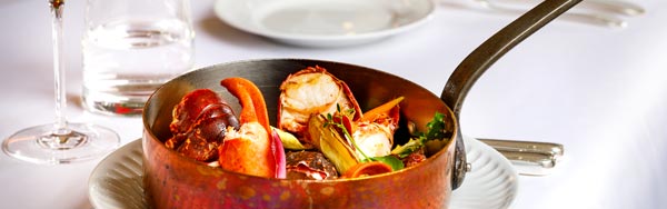 Dinner aboard La Reine Pedauque